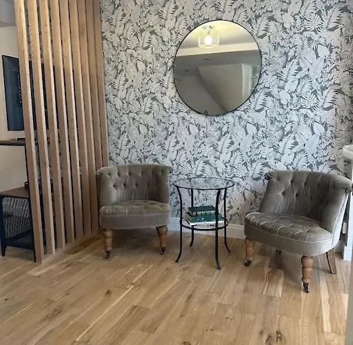 Maison De Ville 65 M2 Proche Paris